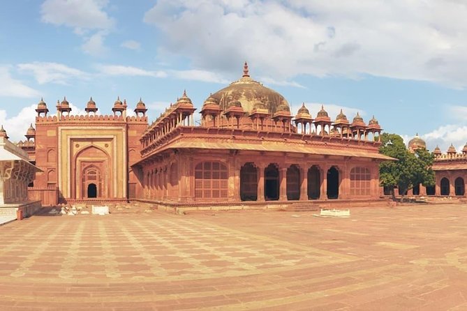 Private 2 Days Taj Mahal Tour From Delhi - Day One in Agra: Taj Mahal and Agra Fort at a Human Pace