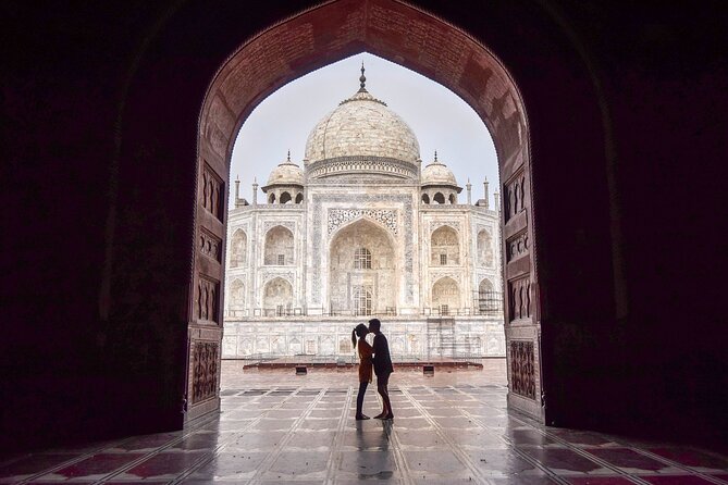 Private Agra Taj Mahal Same Day Tour By Car From Delhi - All Inclusive - How the full schedule feels over about 12 hours