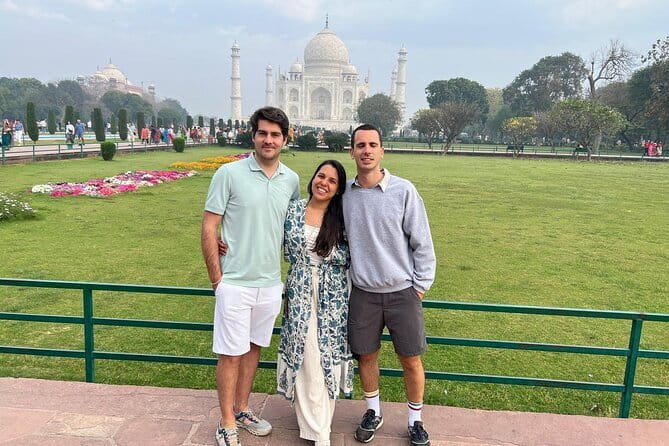Private Agra Tour to TajMahal from Delhi by Car - A One-Day Agra Plan That Actually Feels Worth It