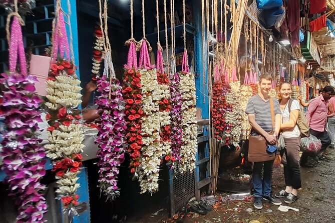 Private Calcutta Tour - Getting picked up smoothly, then staying comfortable all day