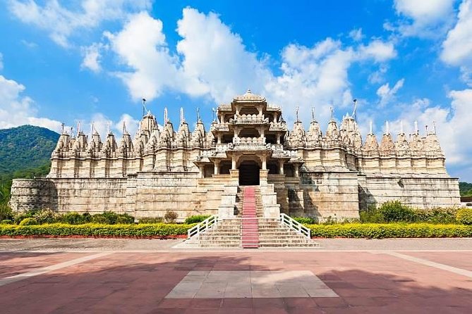 Private Day Tour To Kumbhalgarh Fort And Ranakpur Jain Temple From Udaipur - Ranakpur Jain Temple: When 65 Years of Work Shows Up in Stone