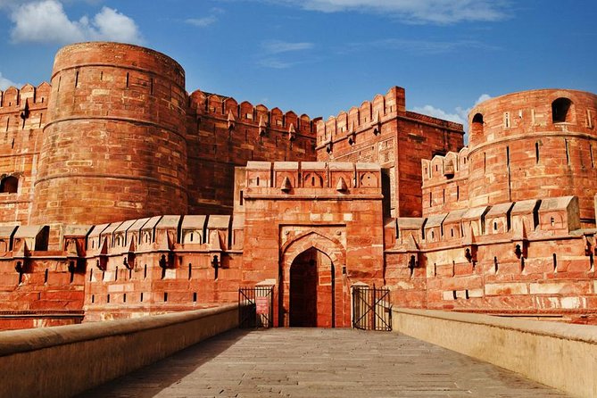 Private Day Trip To Agra Sunrise View Taj Mahal with Agra Fort - Entering the Taj Mahal at dawn with skip-the-line access