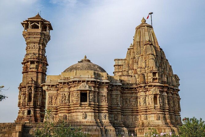 Private Day Trip to Chittorgarh Fort from Udaipur - Inside Chittorgarh: what your 3-hour fort visit can realistically cover