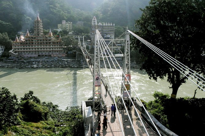 Private Day Trip to Haridwar and Rishikesh from Delhi by Car - Har Ki Pauri Ghats in Haridwar: Holy Steps, Aarti Timing, and River Light