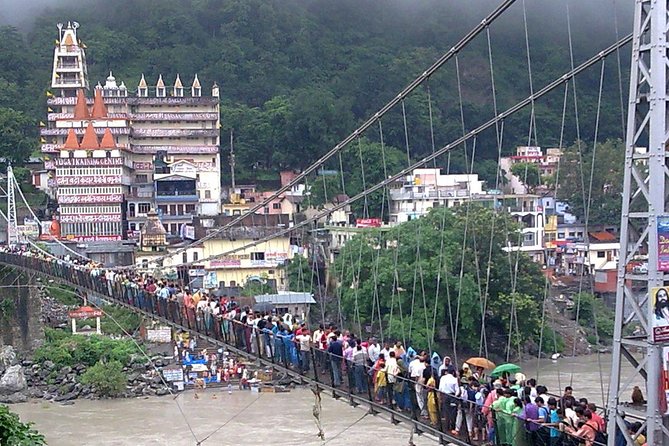 Private Day Trip to Haridwar and Rishikesh from Delhi by Car - Lakshman Jhula and Ram Jhula: Walking the River Like You Mean It