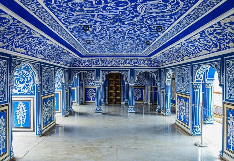 Private Full-Day Jaipur Guided Tour with Monkey Temple - Monkey Temple (Galtaji) and Night Markets on the Same Day
