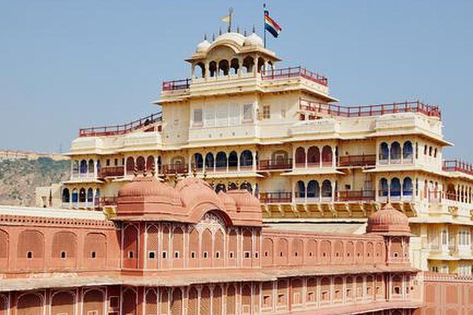 Private Full-Day Jaipur Sightseeing by Car - Royal Gaitor Tumbas: tombs under Nahargarh Fort