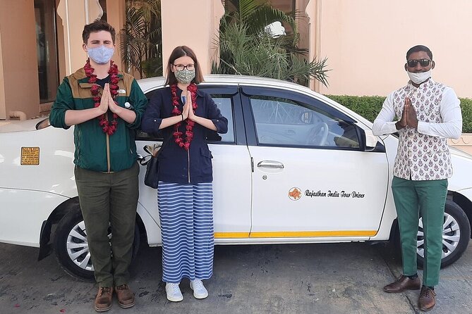 Private Full Day Jaipur Tour with Guide - Jal Mahal from the road: quick photos, no ticket stress