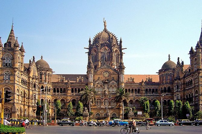 Private Full-Day Mumbai City Tour with Elephanta Caves Excursion - Chhatrapati Shivaji Maharaj Vastu Sangrahalaya: museum time with optional depth