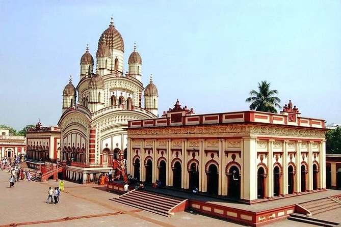 Private Full Day Sightseeing Tour of Kolkata - St. Paul’s Cathedral, a British-era landmark with a clear backstory