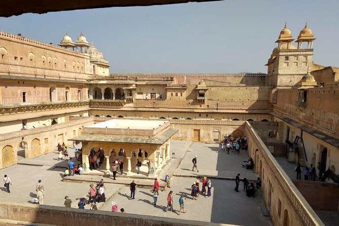 Private Full Day Tour of Jaipur with Guide - Amer Fort and the must-do square stepwell, Panna Meena ka Kund