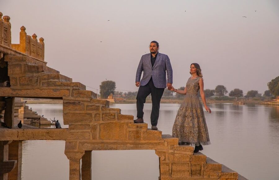 Private Full Day Tour of Jaisalmer with Guide - Gadisagar Lake for sunset, when the city changes tone
