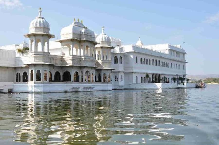 Private Full-Day Udaipur City Tour with Guide - Key things to know before you go