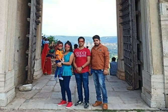 Private Full Day Udaipur Sightseeing Tour with Optional Guide - Fateh Sagar Lake: End With Calm Instead of Rush