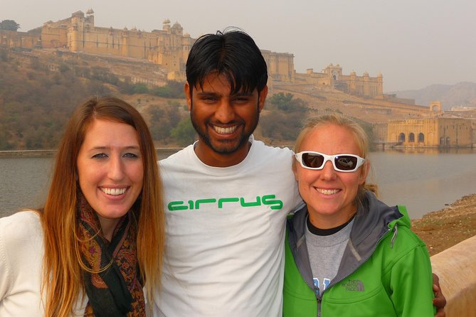Private Guided Sightseeing Tour of Jaipur Highlights - Morning Start: Hawa Mahal and Jantar Mantar in One Flow