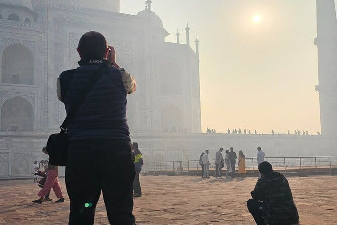Private Guided Taj Mahal Same-Day/ Sunrise Tour from Delhi by Car - The schedule that keeps your Taj Mahal visit on track