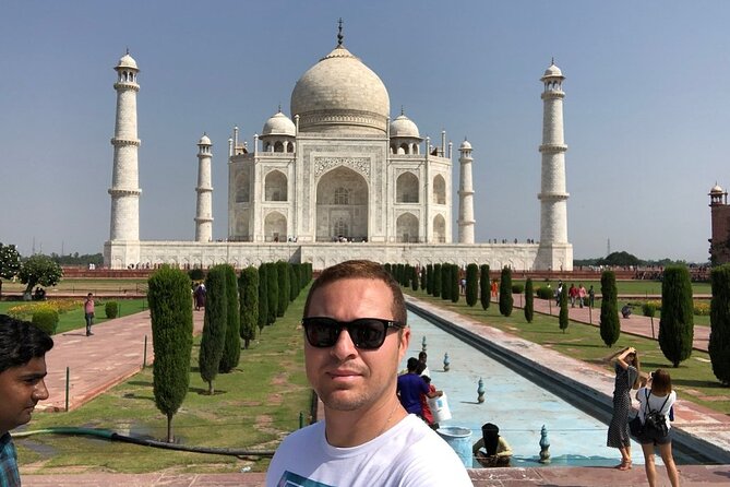 Private Guided Taj Mahal Tour with Skip The Line Entry Ticket - Timing and Crowds: Why 2 to 3 Hours Can Become Longer