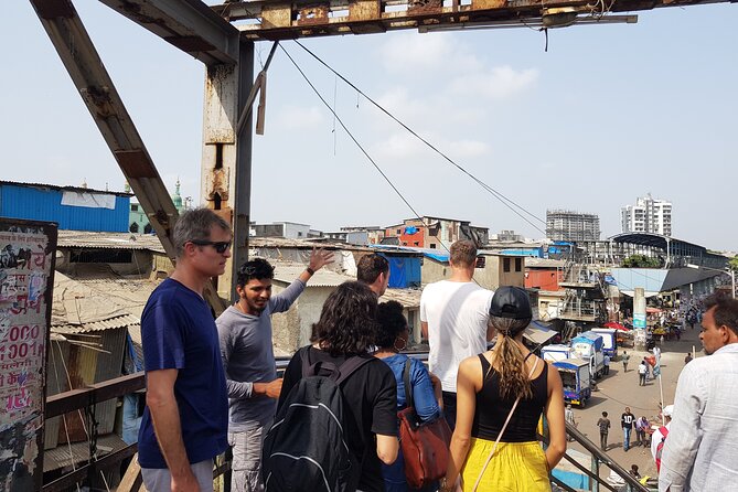 Private Guided Walking Tour in Dharavi Slums - Why this Dharavi walk feels different from a typical city tour