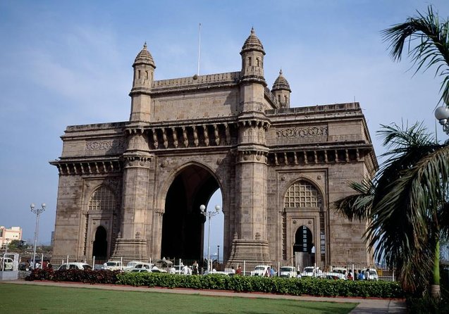 Private Guided Walking Tour in Fort & Colaba - Why Fort to Colaba is such a good walking route