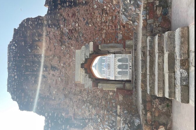Private Half Day Delhi -City Tour including Entrance Fees - Rashtrapati Bhavan and Rajpath area: you get the scale even if you don’t go in