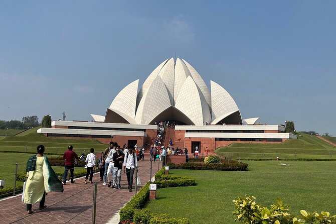 Private Half Day Delhi -City Tour including Entrance Fees - India Gate: the national monument that frames your whole route