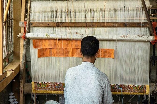 Private Half-Day Guided Shopping Tour with Transfer in Delhi - Chandni Chowk: a 19th century market setting for textiles and more