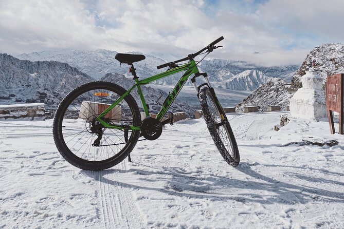Private Ladakh 6 Days Tour (All Inclusive) - Airport transfers, private vehicle, and permits: what those inclusions really mean for you