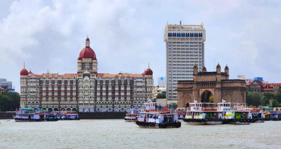 Private Mumbai Sightseeing & Dharavi Slum Tour - Should You Book This Private Mumbai and Dharavi Tour?