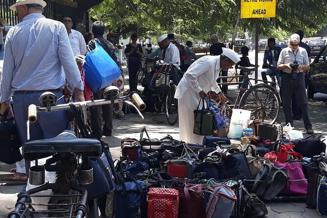 Private Mumbai Sightseeing Tour with Pickup, Car & Guide - Dhobi Ghat: the world’s open-air laundry at human speed