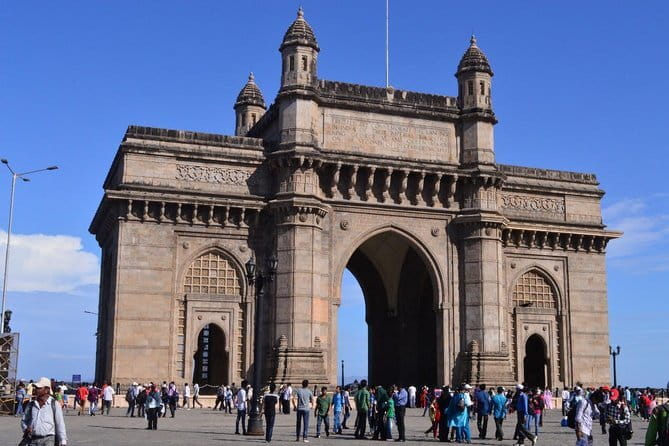 Private Mumbai Sightseeing Tour with Pickup, Car & Guide - Crawford Market, Gateway of India, and the easiest views