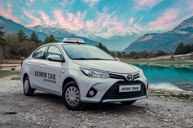 Private Sedan Cab to and from Srinagar Airport and Dal Lake - The Dal Lake to Airport return: staying ahead of timing stress