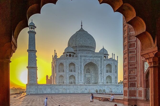 Private Sunrise Taj Mahal & Agra Fort Tour from New Delhi By Car - Why sunrise at the Taj Mahal is worth the early wakeup