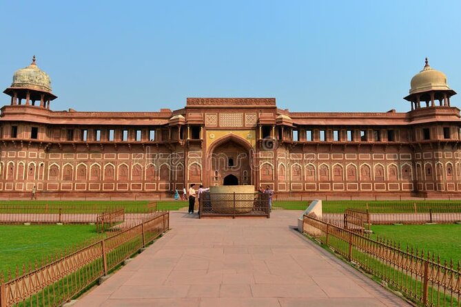 Private Sunrise Taj Mahal & Agra Fort Tour from New Delhi By Car - Price and value: what $119 really buys you