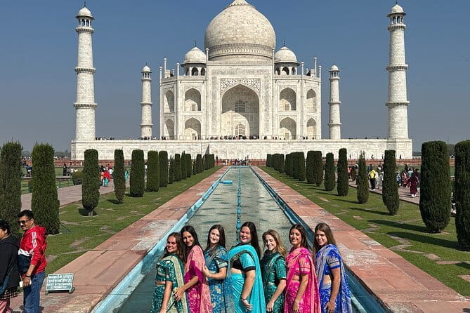 Private Sunrise Taj Mahal Tour - " Round Trip from Delhi by Car " - Key things I’d pay attention to