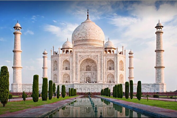 Private Sunrise Taj Mahal Trip from Delhi all Inclusive - Door-to-Door Pickup, Private Car, and the Agra Drive Reality