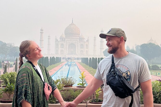 Private Taj Mahal and Agra Day Tour from Delhi-All Inclusive - Agra Fort: why it’s worth your time, even after the Taj