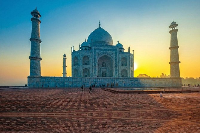 Private Taj Mahal and Agra Fort Day Tour from Delhi - Taj Mahal with a Private Guide: What to Ask and What to Watch