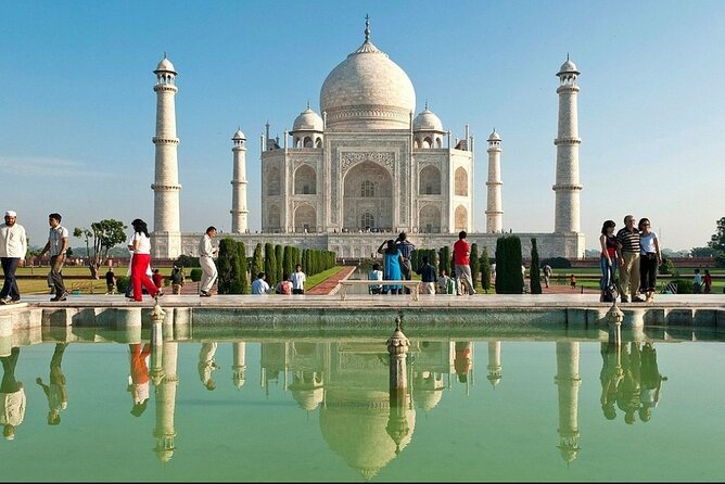 Private Taj Mahal Tour by Gatimaan Express Train - Lunch in Agra and the reality of food time