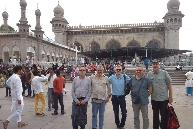 Private tour of Hyderabad with lunch for a cultural immersion - Qutub Shahi Tombs and Ibrahim Bagh gardens