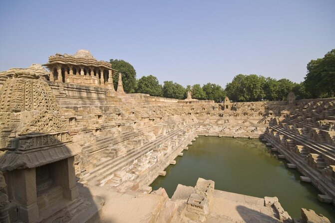 Private Tour of Step well, Modhera Sun Temple & Patola saree weaving by car - The big win: a private day that feels easy from Ahmedabad