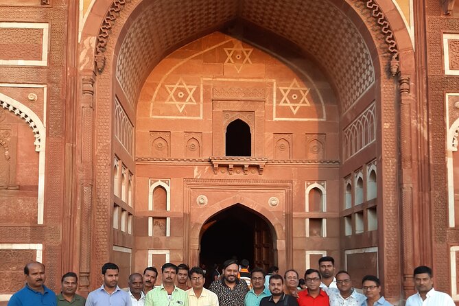 Private Tour of Taj mahal and Agra Fort with Guide & Entry Ticket - Private guide time: how much it changes the day