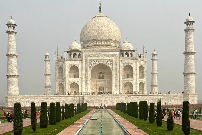 Private Transfer Agra to Delhi - Door-to-Door Agra Pickup to Delhi Drop-off, without the in-between stress