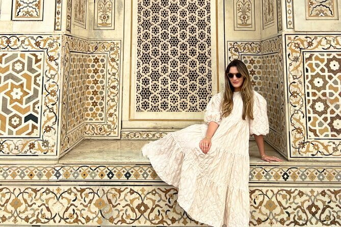 Private Transfer Agra to Delhi - Price and value: why “all-inclusive” is more than a marketing line