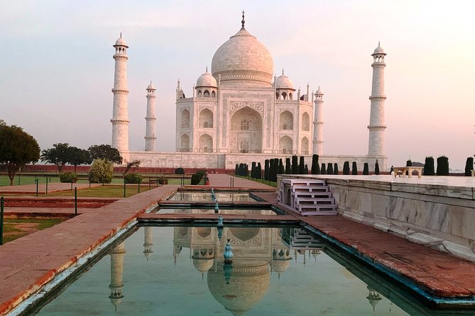 Private Transfer From New Delhi Airport /Hotel to Agra - Key points that matter for your transfer
