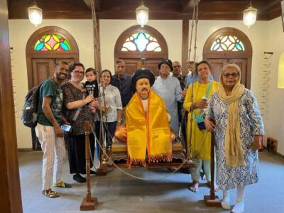 Pune: Old City & Camp Cultural Walking Tour with Local Snack