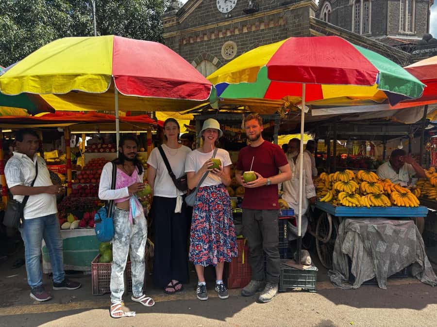 Pune: Old City & Camp Cultural Walking Tour with Local Snack - Camp route: churches, clubs, old theatres, and the MG Road to East Street feel