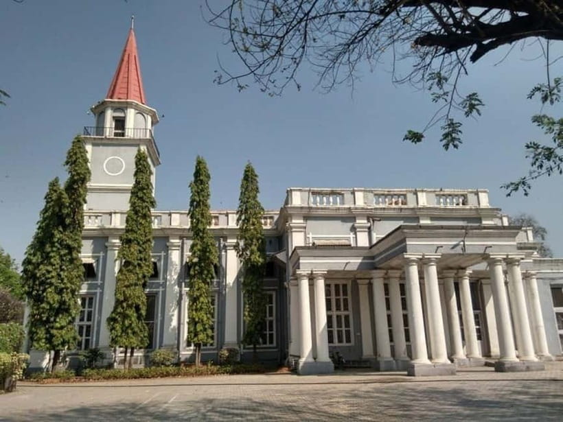 Pune: Sacred Sites Half Day Tour with Snacks (AC Car Tour) - Kasba Ganapati Mandal: local tradition beyond the biggest brand names