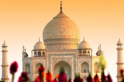Royal Taj Mahal Day Experienc From New Delhi By First Class Train