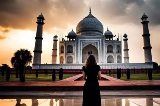 Same Day Agra From Delhi By AC Car - Entering the Taj Mahal With a Guide, Not Just a Ticket