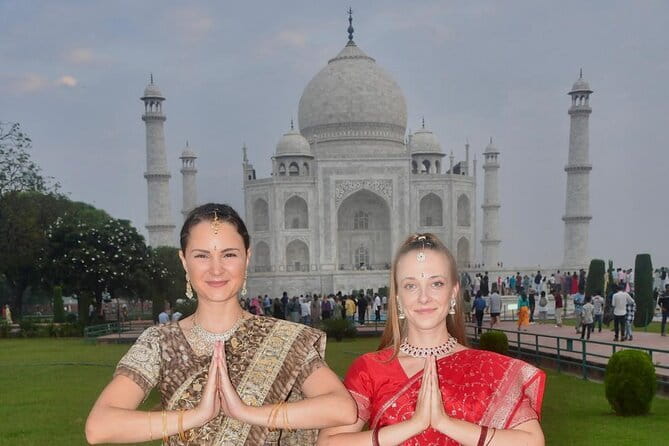 Same Day Agra From Delhi By AC Car - The Lunch Moment and What You Should Plan For